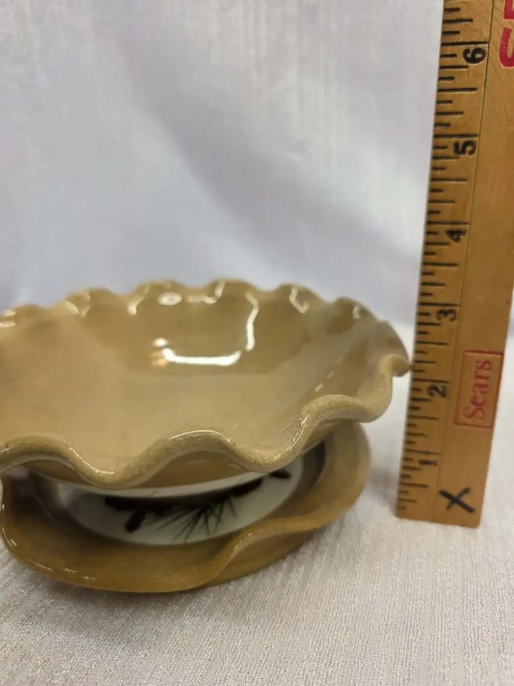 Mill Creek Stoneware Pine Cone Ruffled Edge Bowl Coshocton Ohio Lori